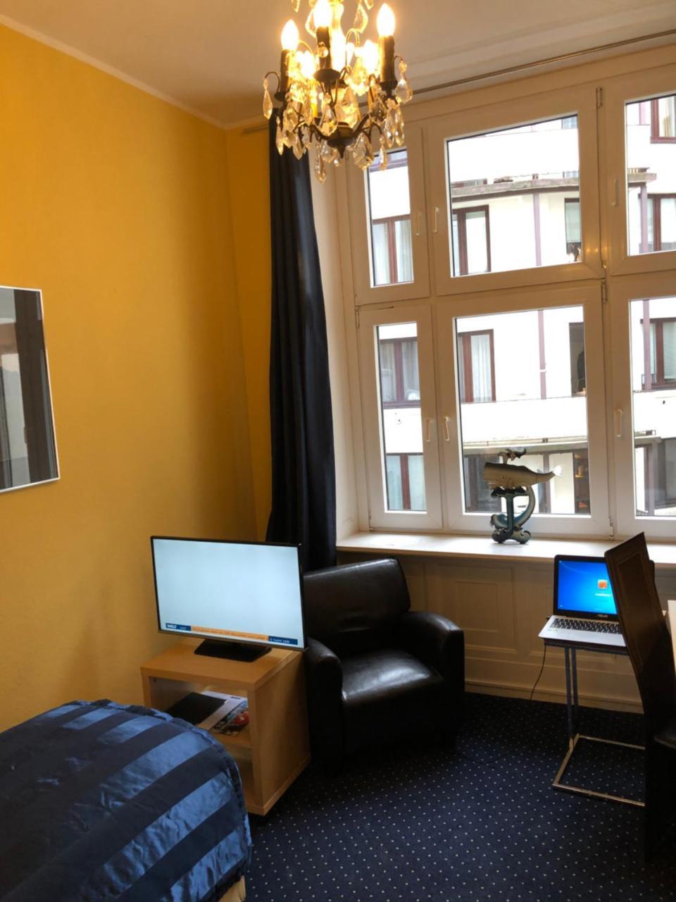 Hotel Wagner Im Dammtorpalais Hamburg Exterior photo